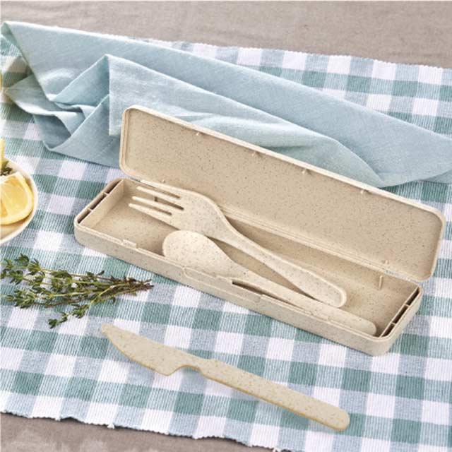 HELLA - eco-neutral 3 Pcs Wheat Straw Cutlery Set