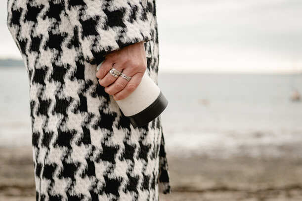 Circular Cup 8oz Cream &amp; Cosmic Black