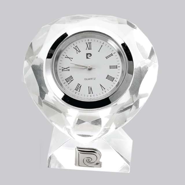 MONCEAU - PIERRE CARDIN Crystal Clock